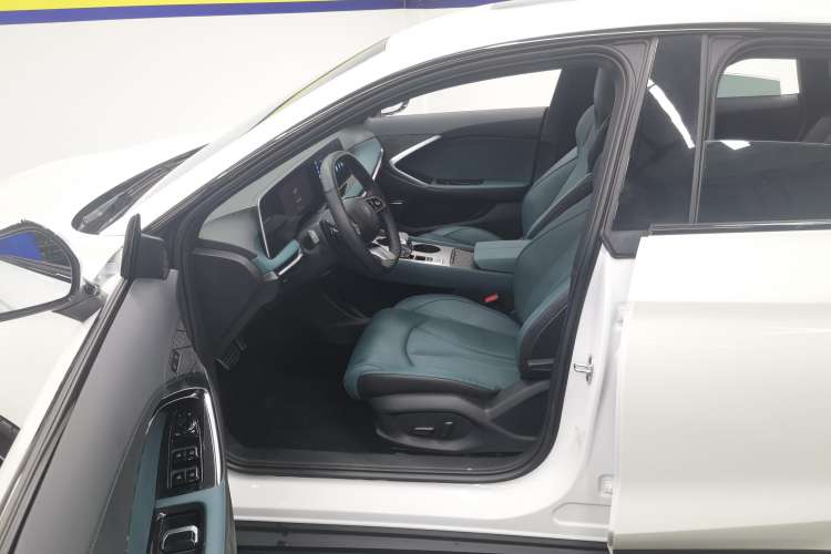 Used MG 7 2023 1.5T DCT Luxurious Supreme Edition
