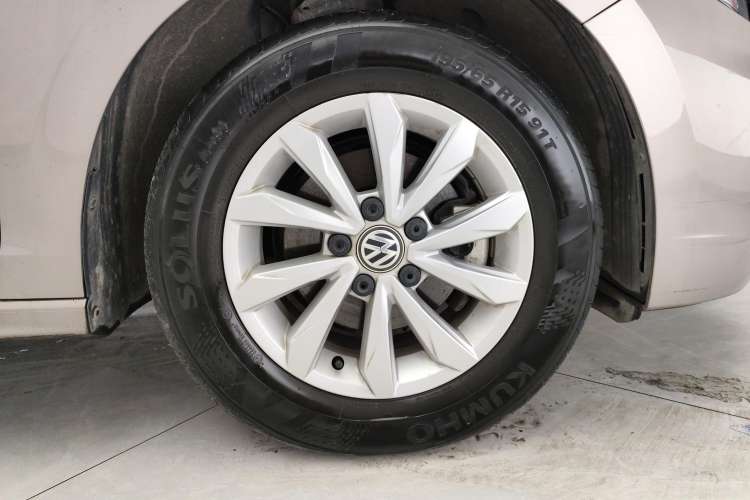 Used Volkswagen Bora 2019 1.5L Automatic Fashion Model