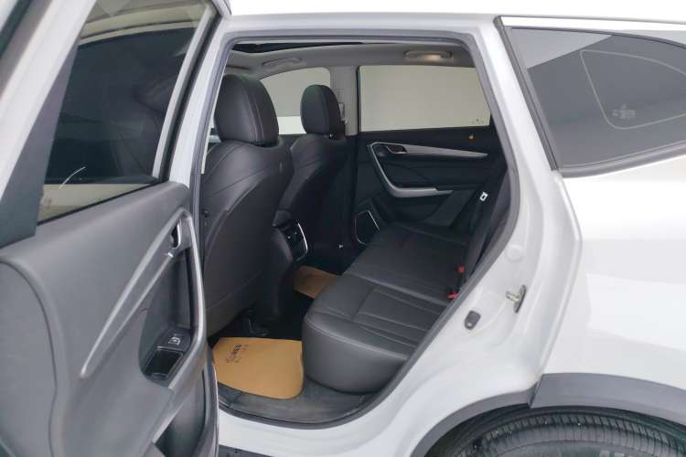 Used Dongfeng Aeolus AX7 2021 1.6T Automatic Zhiyue Edition
