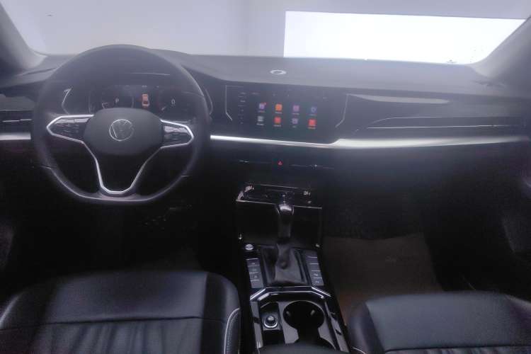 Used Volkswagen Passat 2022 330TSI Starry Luxury Edition