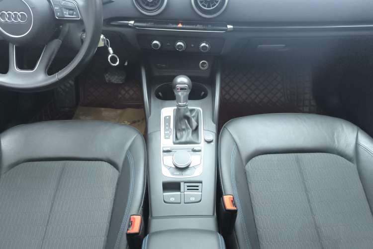 Used Audi A3 2020 Limousine 35 TFSI Fashion Edition China VI Emission Standard