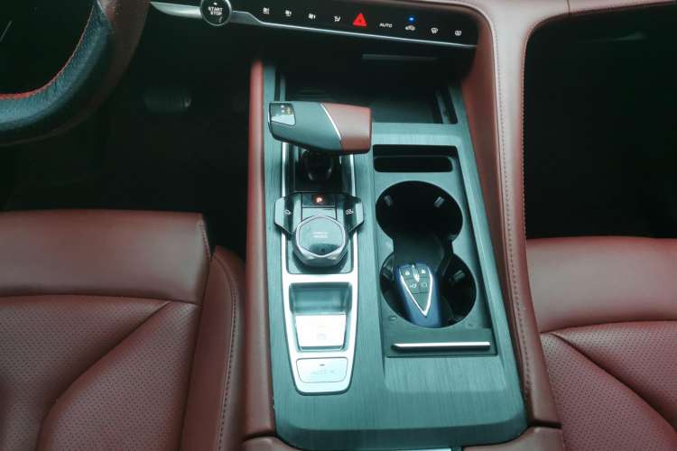 Used Changan CS75 PLUS 2022 2nd Generation 1.5T Automatic Luxury Edition
