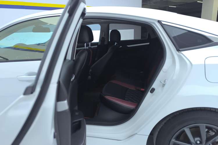 Used Honda Civic 2019 220TURBO CVT Dynamic Edition China VI
