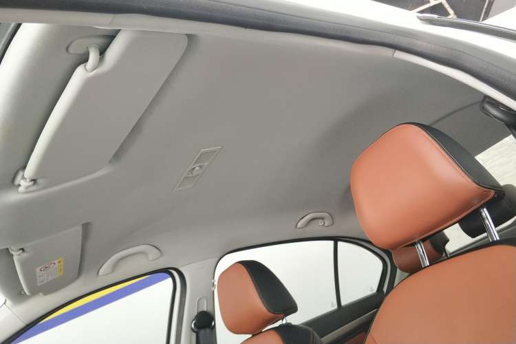 Used Volkswagen Lavida 2017 1.6L Manual Fashion Edition
