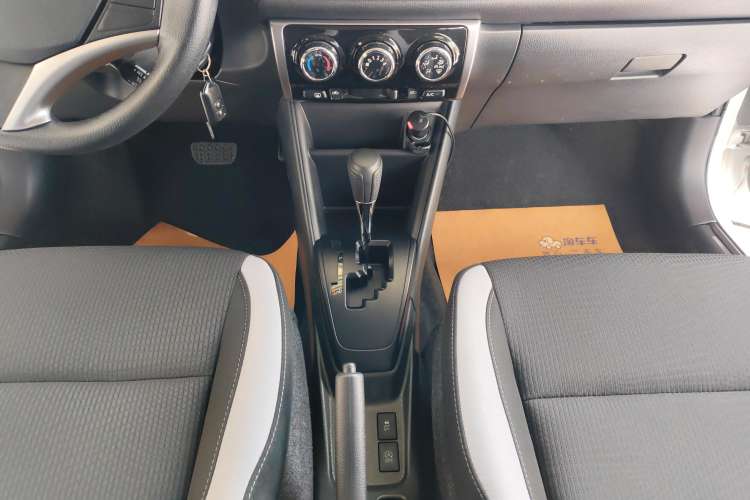 Used Toyota YARiS L 2022 X-Trail 1.5L CVT Leading PLUS Edition
