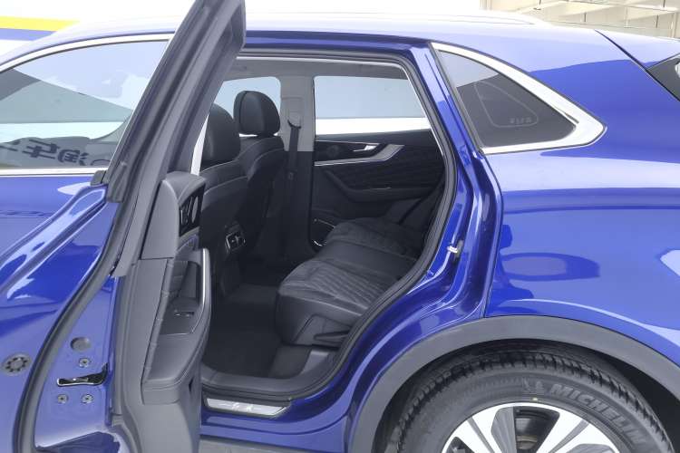 Used Hongqi HS5 2019 2.0T Smart Connect Flagship Edition
