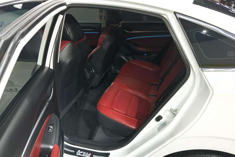 Used Changan Eado 2020 PLUS Blue Whale NE 1.4T GDI DCT Flagship Model
