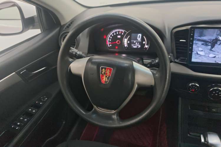 Used Roewe 350 2015 1.5L Automatic Luxury Sunroof Edition
