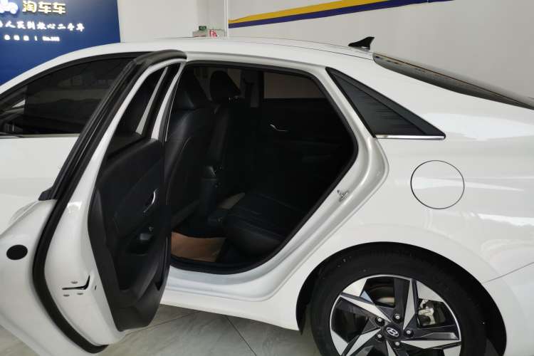 Used Hyundai Elantra 2022 1.5L CVT GLX Elite Edition
