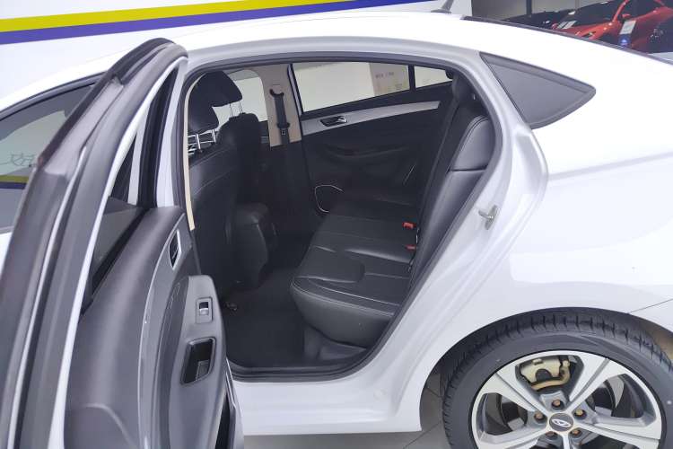 Used Chery Arrizo 5 2019 Revised PRO 1.5L CVT Youth Edition China VI Standard