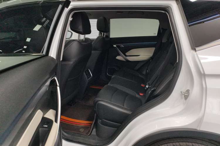 Used Geely Auto Emgrand X7 Sport 2022 Boyue X 1.8TD DCT ZhiZun Edition
