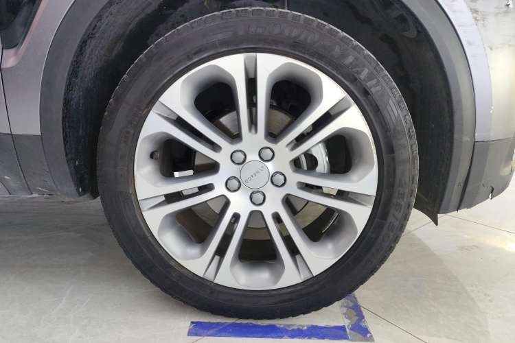 Used Lynk & Co 01 2019 2.0T Two-Wheel-Drive Version China VI Standard
