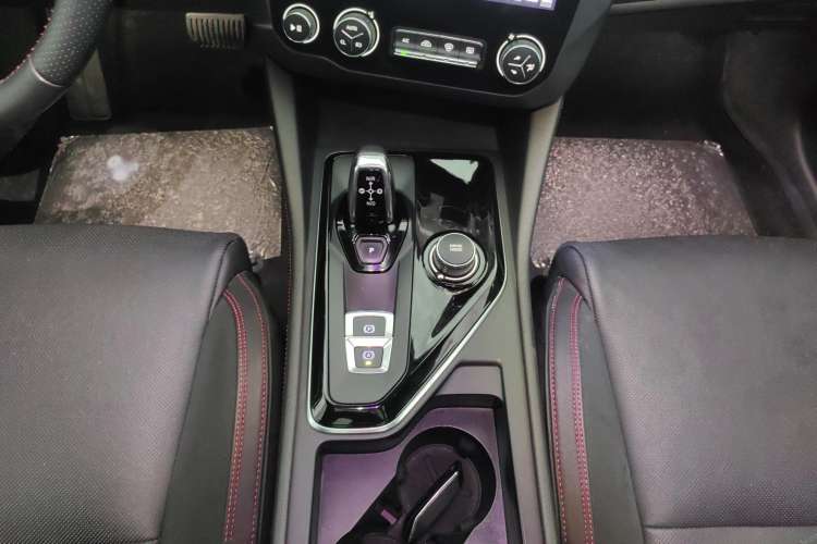 Used Lynk & Co 03 2018 1.5TD DCT JingPro Edition China V Standard
