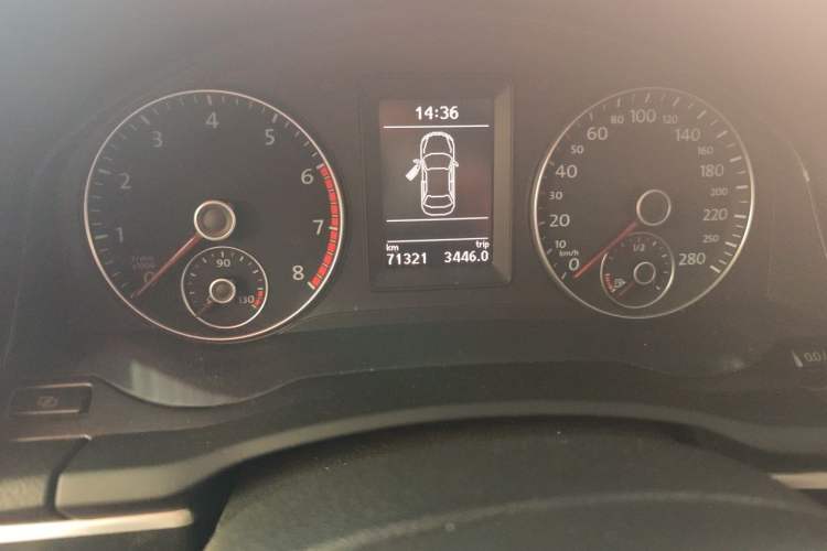 Used Volkswagen Eos 2011 2.0 TSI
