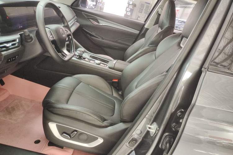 Used Changan CS75 PLUS 2022 1.5T Automatic Prestige Model