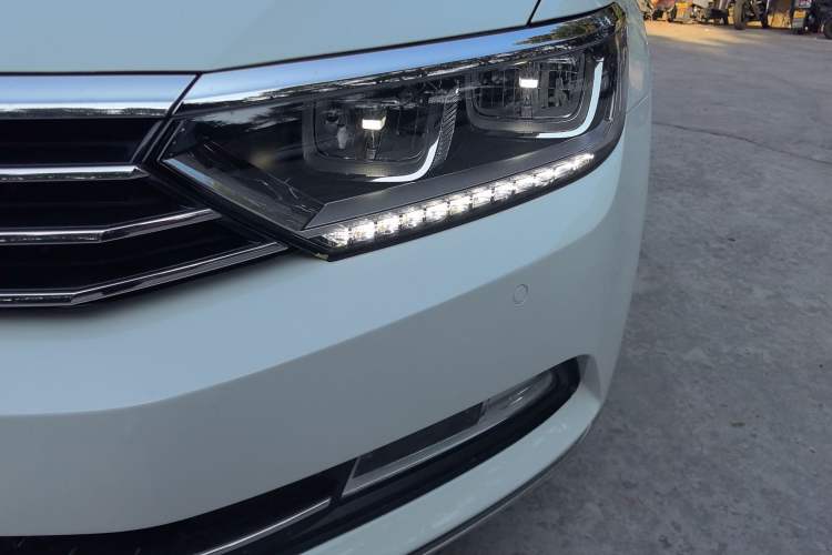 Used Volkswagen Magotan 2018 Facelift 330TSI DSG Luxury Model
