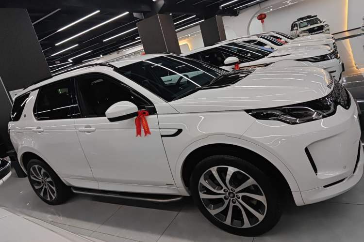 Used Land Rover Discovery Sport 2020 249 PS R-Dynamic Performance Edition
