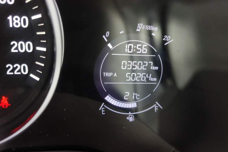 Used Honda Vezel 2020 1.5L CVT Pioneer Edition
