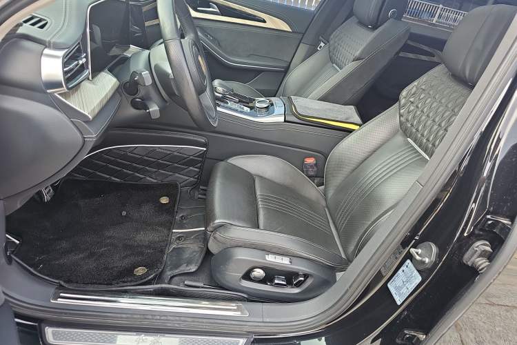 Used Hongqi H9 2020 2.0T Smart Connect Flagship Edition
