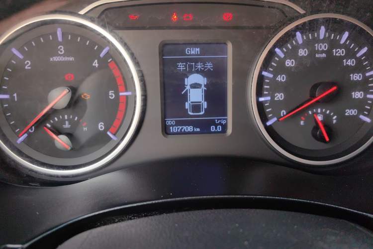 Used Great Wall Wingle 5 2017 2.0T European Version Diesel Two-Wheel Drive Elite Plus Big Double-Cab GW4D20D