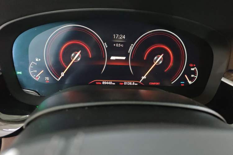 Used BMW 5 Series New Energy 2019 Updated 530Le Pioneer Edition
