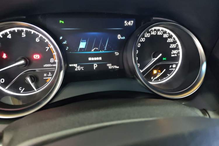 Used Toyota Camry 2019 2.0G Luxury Edition China VI Standard
