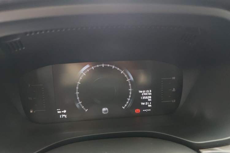 Used Volvo XC60 2019 T5 4x4 Smart Edition China V Standard