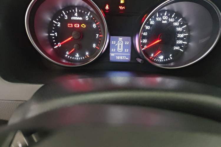 Used Haval H6 2016 Upgraded Model 1.5T Manual Two-Wheel Drive Elite Version
