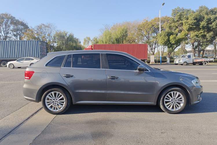 Used Volkswagen Gran Lavida 2013 1.6L Automatic Comfort Model