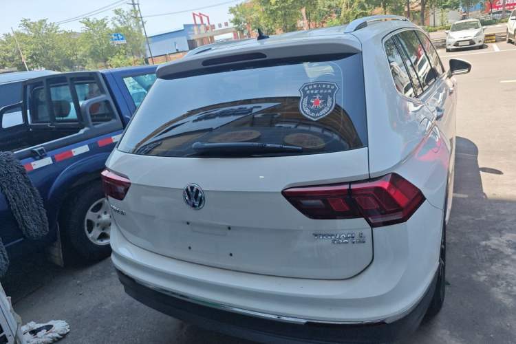 Used Volkswagen Tiguan L 2017 330TSI Automatic Two-Wheel Drive Luxury Edition
