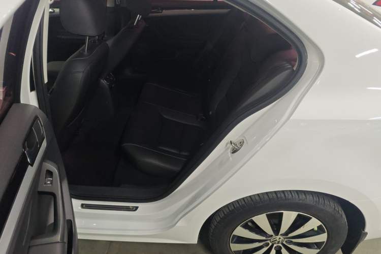 Used Volkswagen Sagitar 2018 280TSI DSG Comfort Model