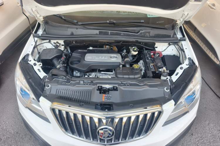 Used Buick Encore 2015 1.4T Automatic Two-Wheel Drive Urban Elite Version
