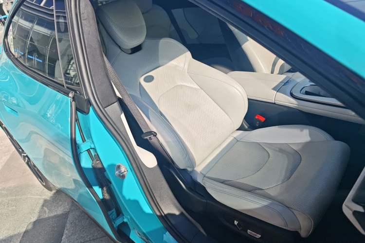 Used  SU7 2024 Four-Wheel Drive Ultra-Long Range Advanced Intelligent Driving Max Edition