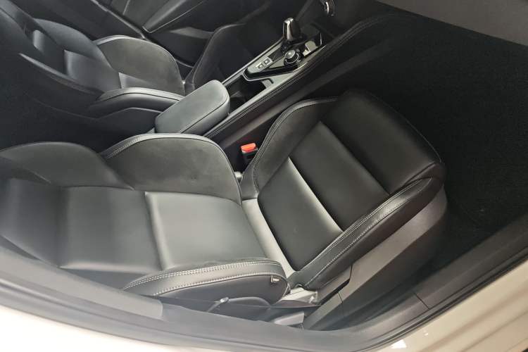 Used Lynk & Co 03 2022 1.5TD DCT JingPlus