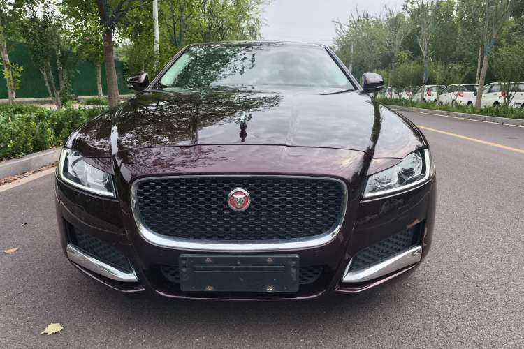 Used Jaguar XFL 2017 XFL 2.0T 200PS Windflower Edition
