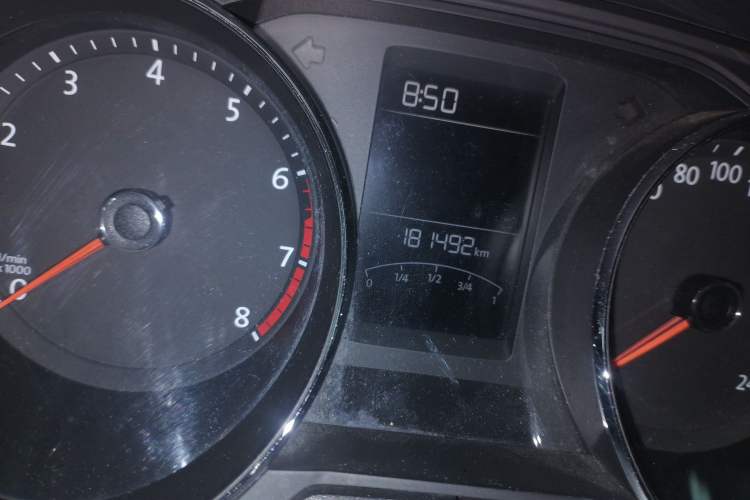 Used Volkswagen Lavida 2015 1.6L Automatic Comfort Edition
