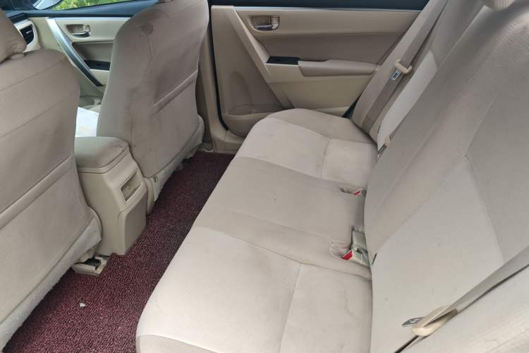 Used Toyota Corolla 2014 1.6L Manual GL