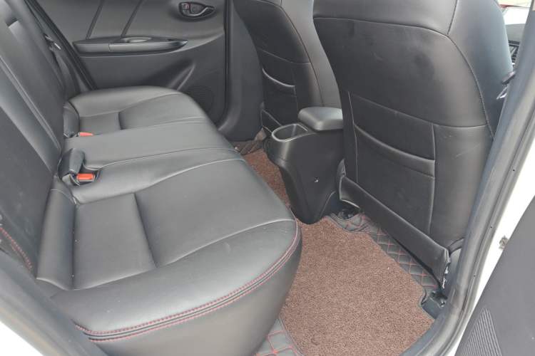 Used Toyota YARiS L 2019 1.5E CVT Dynamic Edition China VI compliant
