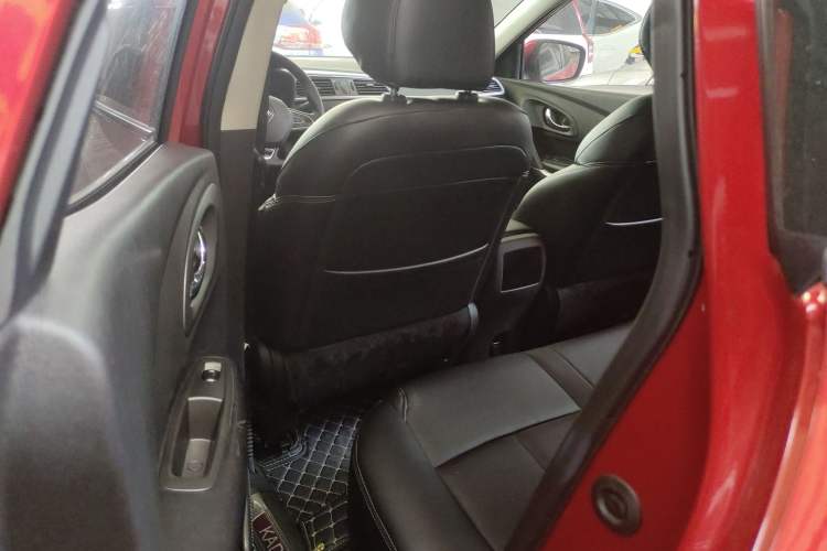 Used Renault Kadjar 2017 2.0L Two-Wheel Drive Comfort Edition
