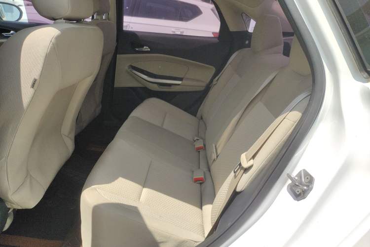 Used Ford Escort 2015 1.5L Manual Comfort Model
