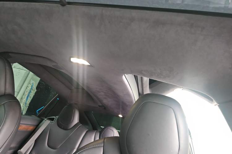 Used Tesla Model X 2019 Long-Range Version
