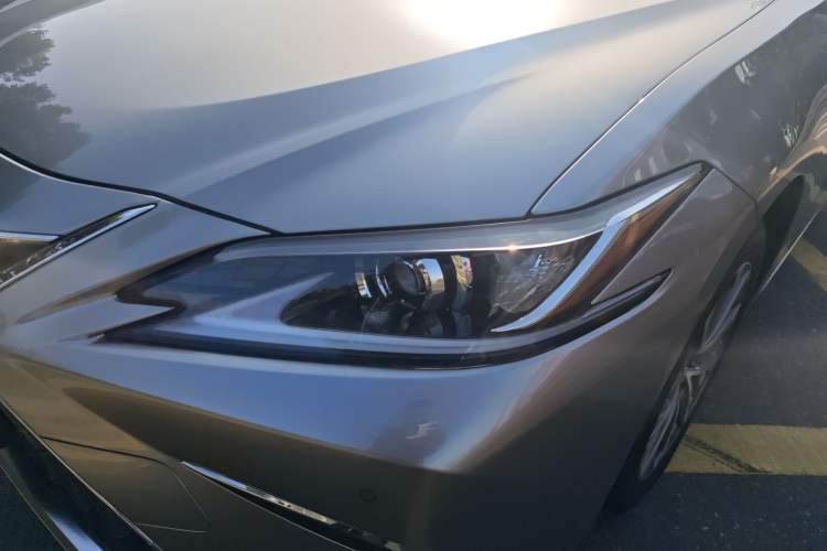 Used Lexus ES 2021 200 Excellence Edition
