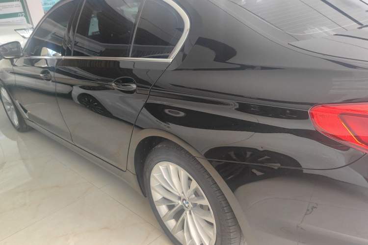 Used BMW 5 Series 2019 530Li xDrive Luxury Package