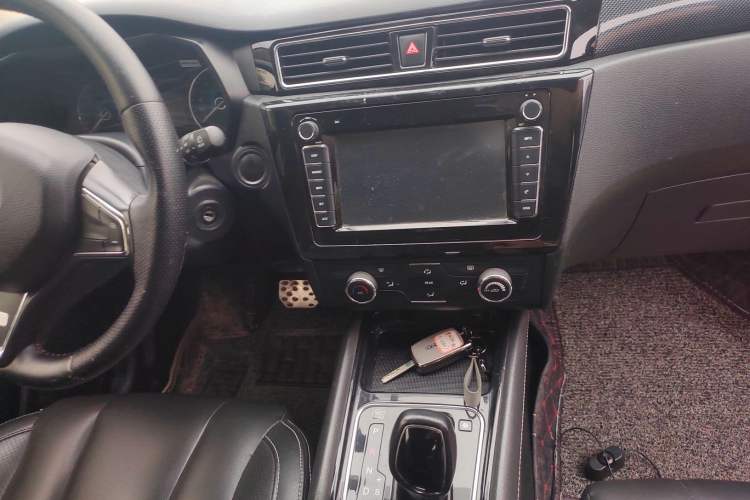 Used Dongfeng Fengon 580 2017 1.5T CVT Comfort Model
