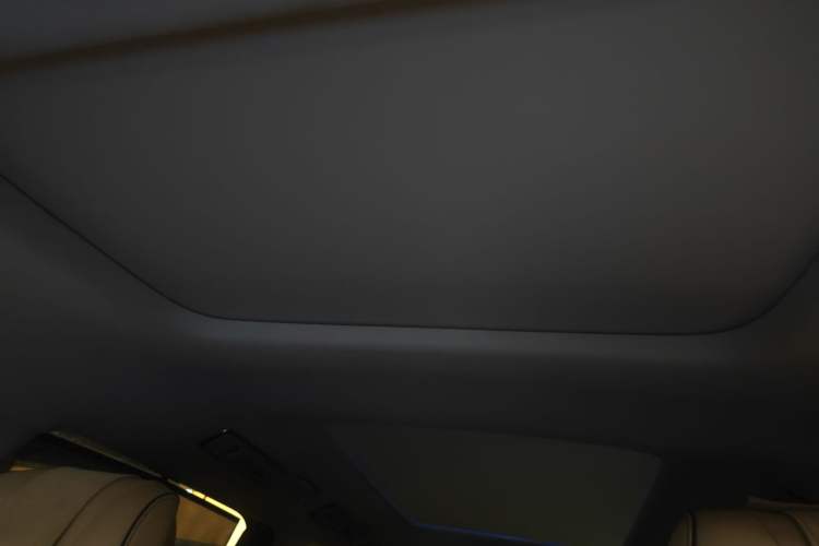 Used Denza D9 2024 DM-i 980 Four-Wheel Drive Flagship Model
