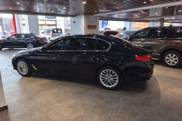 Used BMW 5 Series 2020 530Li Luxury Edition Premium Package
