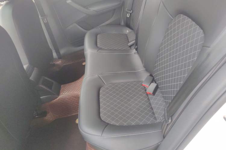 Used Skoda Rapid 2019 1.5L Automatic Comfort Edition China VI Standard
