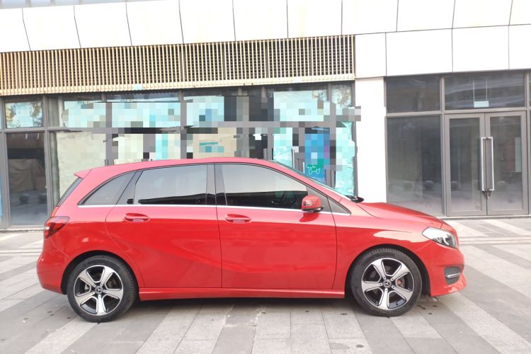 Used Mercedes-Benz B-Class 2017 B 200 Fashion Model

