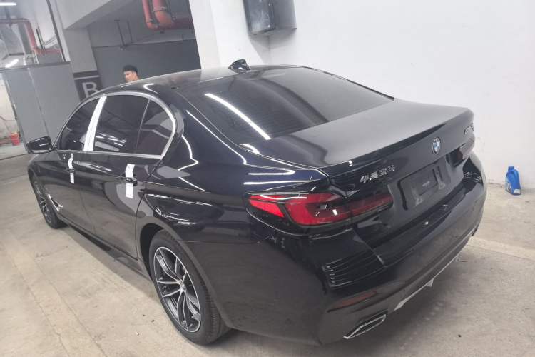 Used BMW 5 Series 2022 Restyled 525Li M Sport Package
