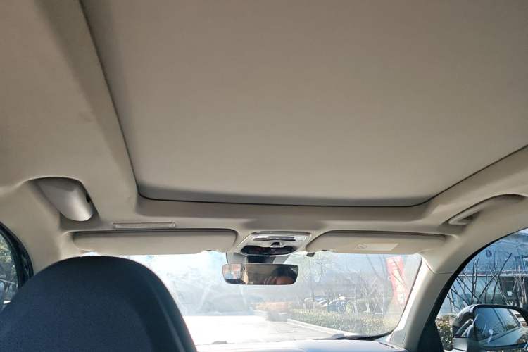 Used Lynk & Co 01 EM-P 2018 1.5T PHEV Jing Guo V
